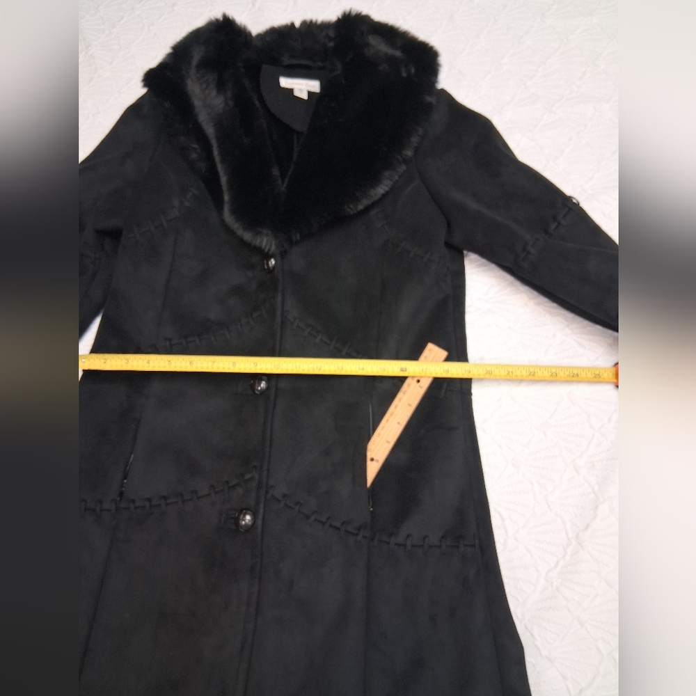 Coldwater Creek Elegant Black Trench Coat with Plush Collar - Picture 12 of 16